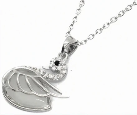 Cadena de acero quirurgico con dije cisne con micro pave cristal 40cm + 5cm